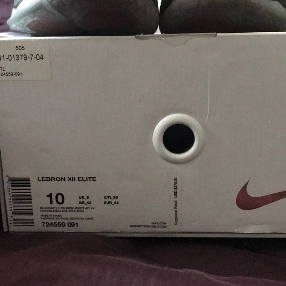 LEBRON XII Elite - Picture 2 of 2